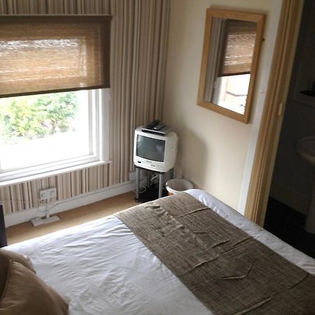 Banks Lodge Blackpool Room photo